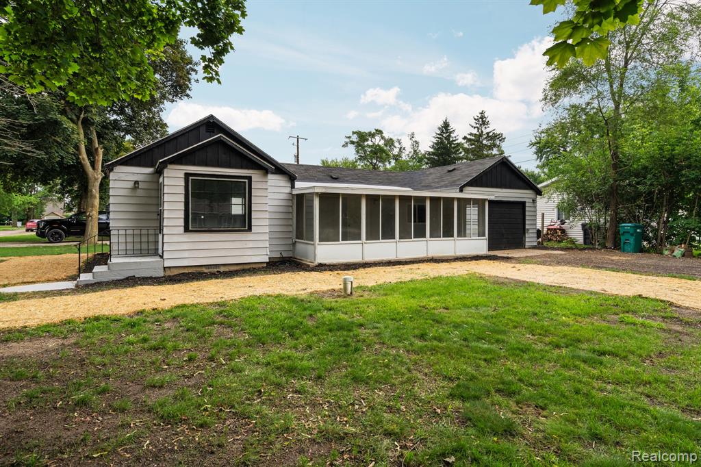 9110 Jay Street, Whitmore Lake, MI 48189 — Photo 38