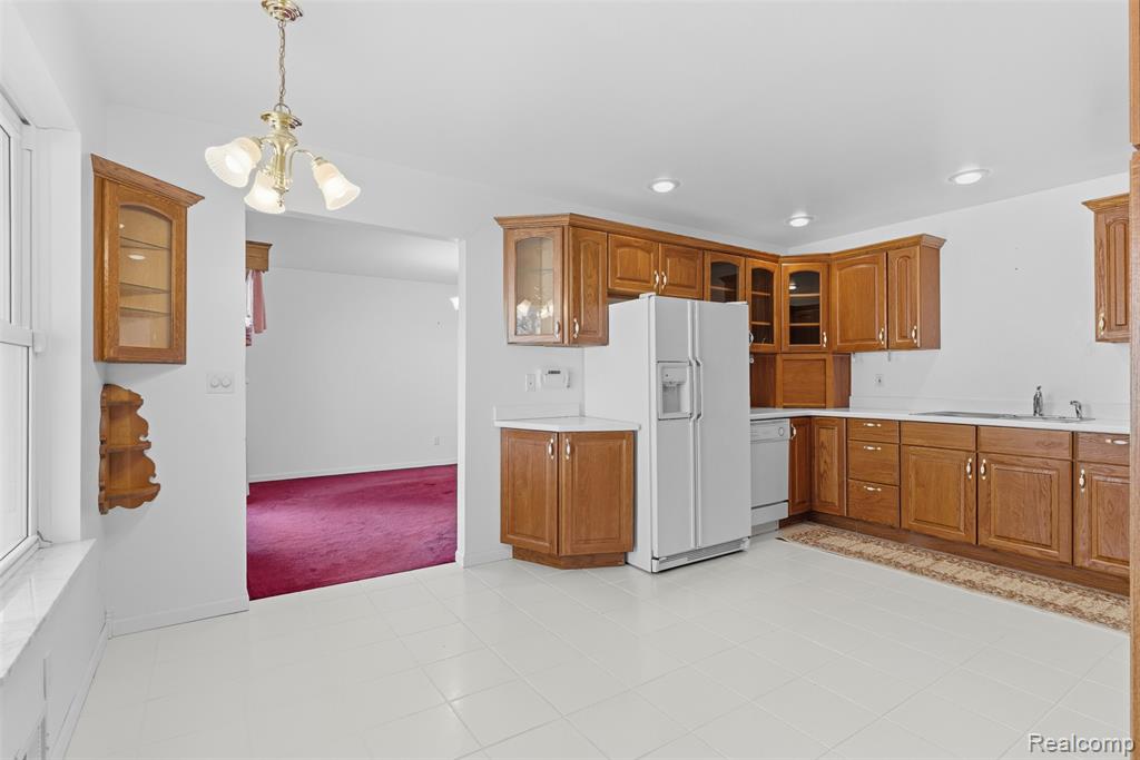 2363 Willowdale Drive, Burton, MI 48509 — Photo 6