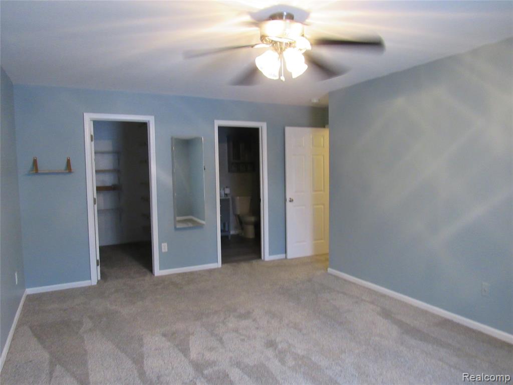 798 Amberly Drive, B, Waterford, MI 48328 — Photo 15