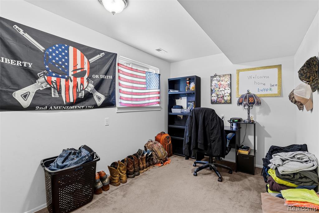 4410 Wickfield Drive, Flint, MI 48507 — Photo 30