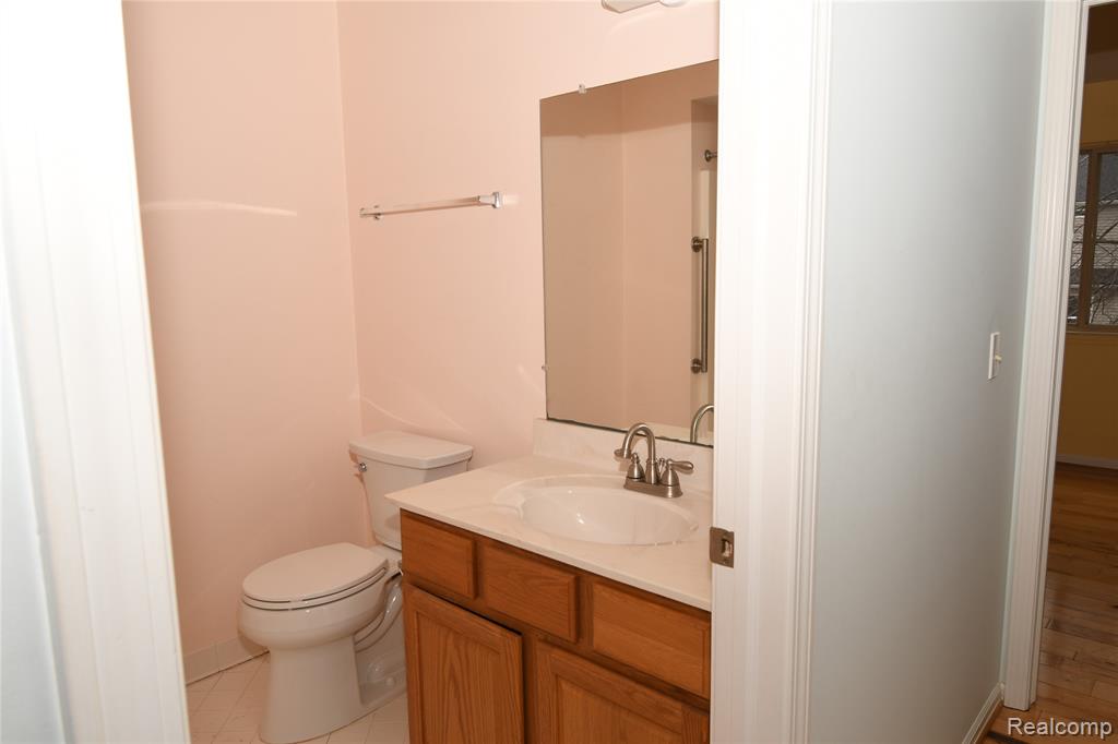 62310 Arlington Circle, 3, South Lyon, MI 48178 — Photo 11