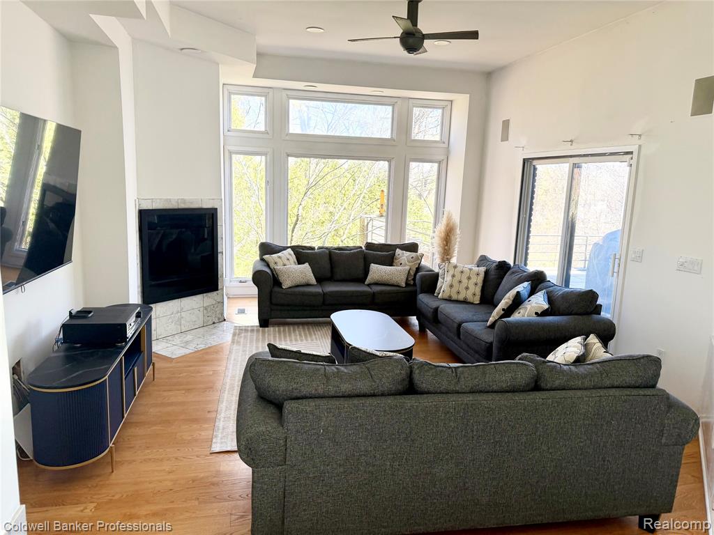 4692 W Wickford, Bloomfield Hills, MI 48302 — Photo 14