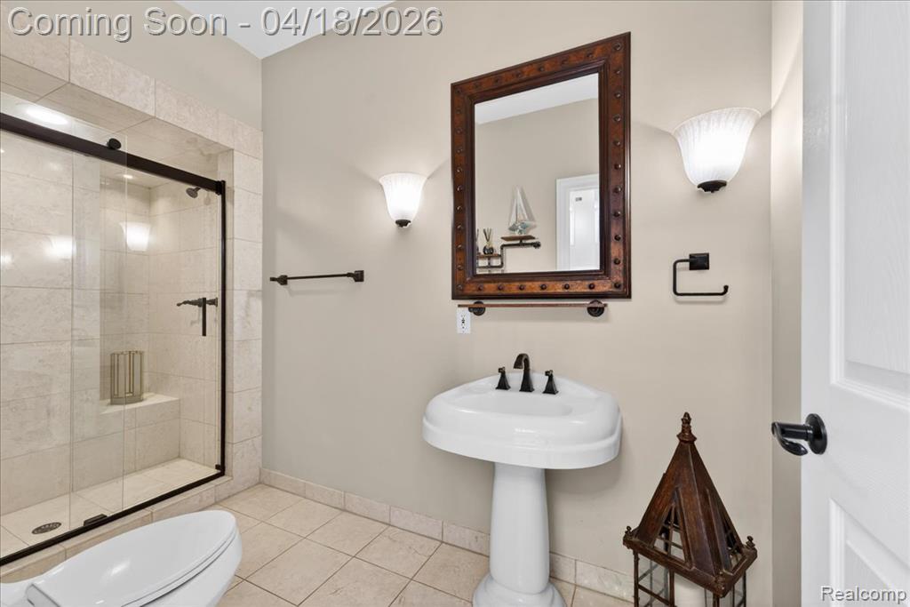8657 Marquette Drive, Grosse Ile, MI 48138 — Photo 9