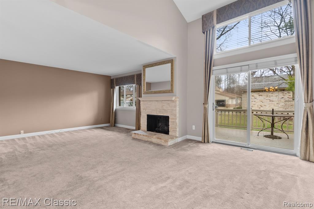 23127 Farmington Road, Farmington, MI 48336 — Photo 12