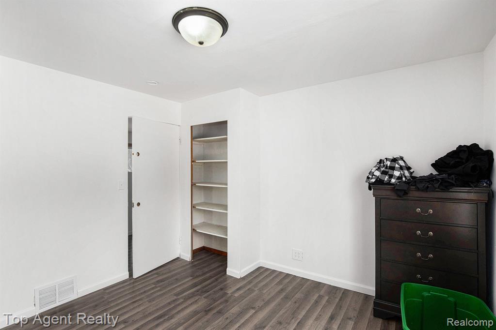 45945 N GRATIOT Avenue, Macomb, MI 48042 — Photo 16