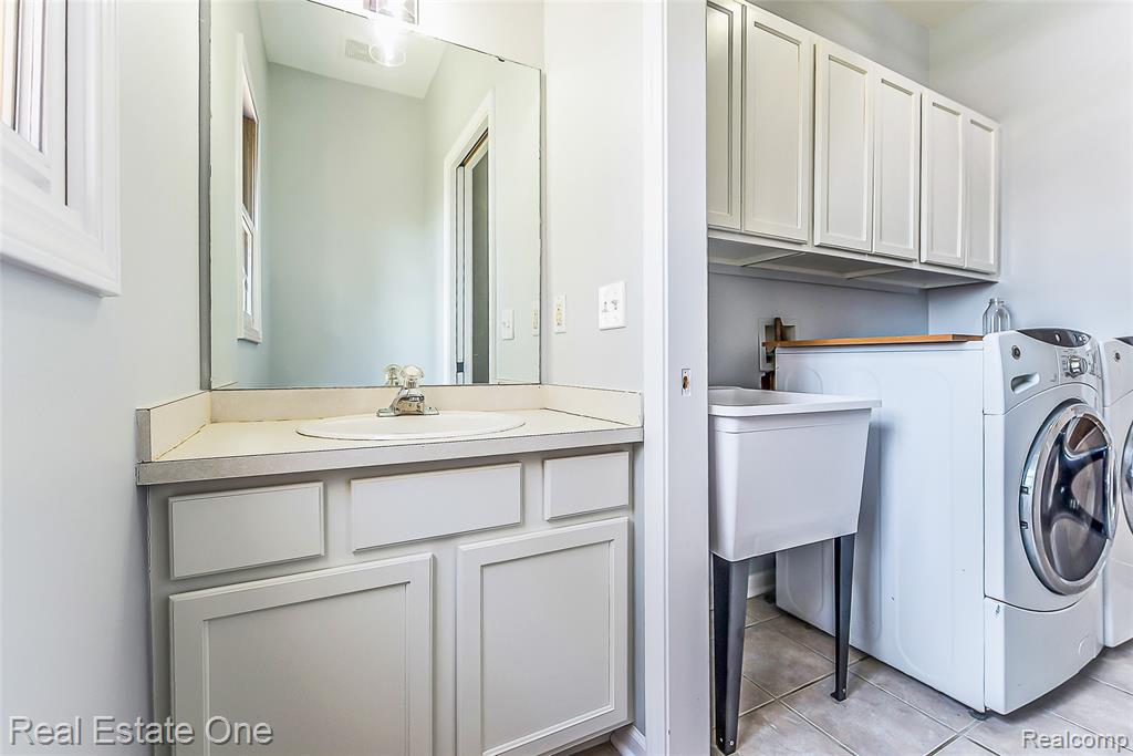 4387 Emu Drive, Pinckney, MI 48169 — Photo 43