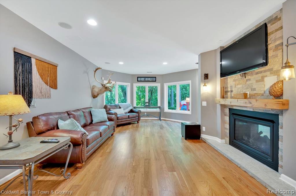 520 Iroquois Court, Oxford, MI 48371 — Photo 37