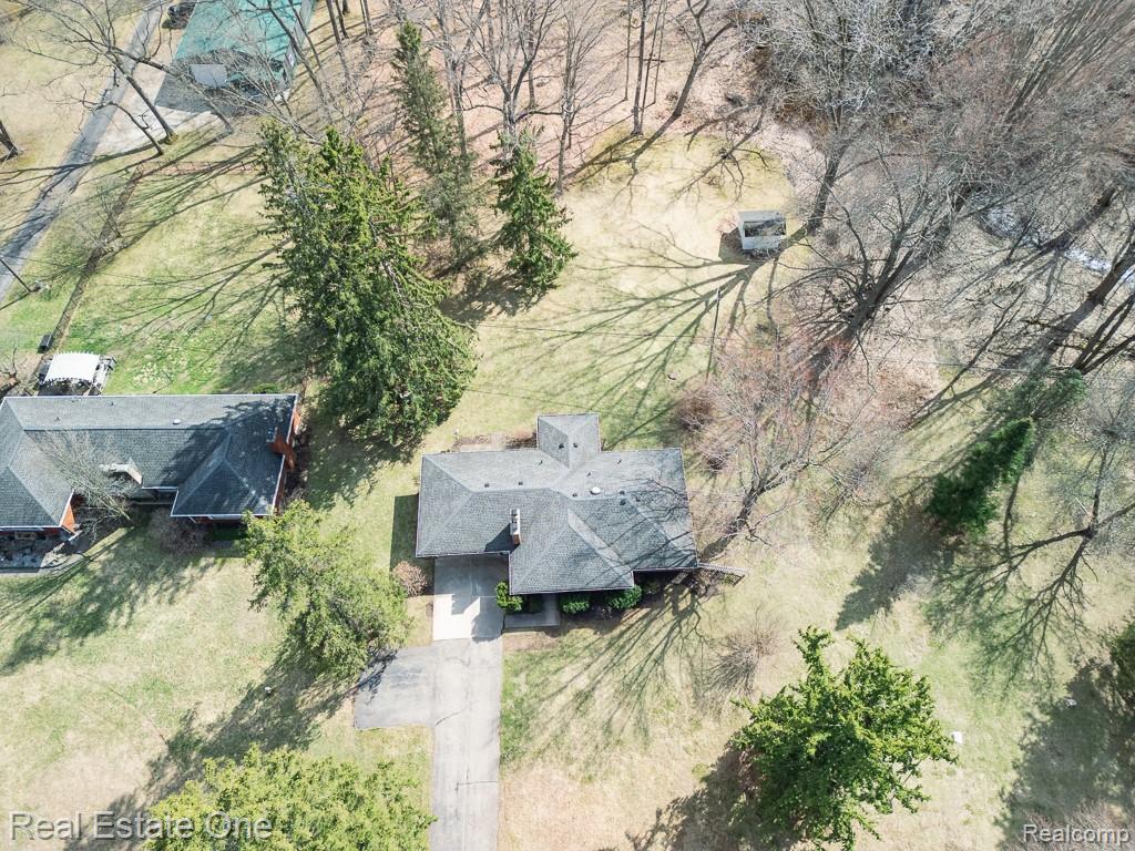 515 Whims Lane, Rochester, MI 48306 — Photo 35