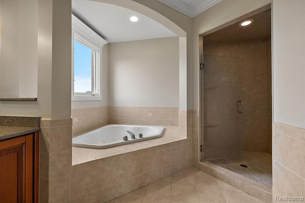 66701 NOTRE DAME Boulevard, Washington, MI 48095 — Photo 46