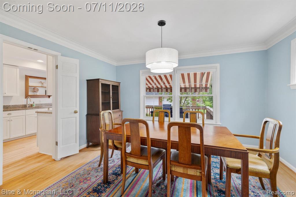 679 NEFF Road, Grosse Pointe, MI 48230 — Photo 11