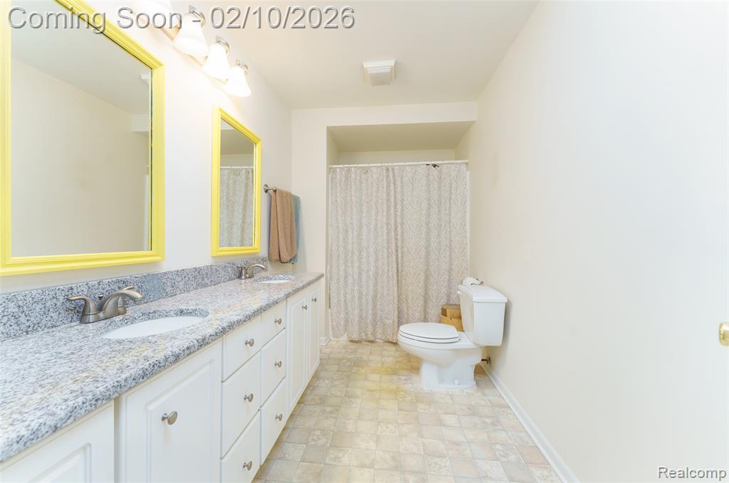 11651 Earl Street, Pinckney, MI, 48169