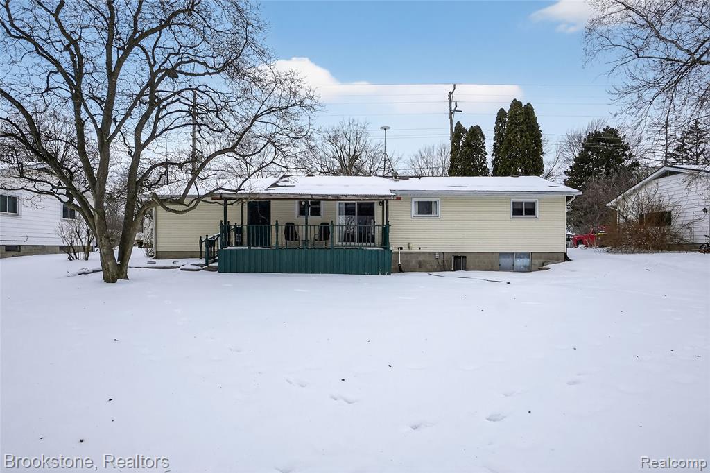 300 N Kibbee Street, MI 48879 — Photo 41