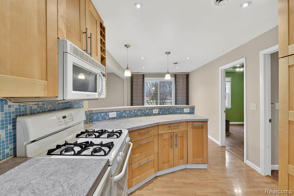 146 Virginia Street, Carleton, MI 48117 — Photo 18
