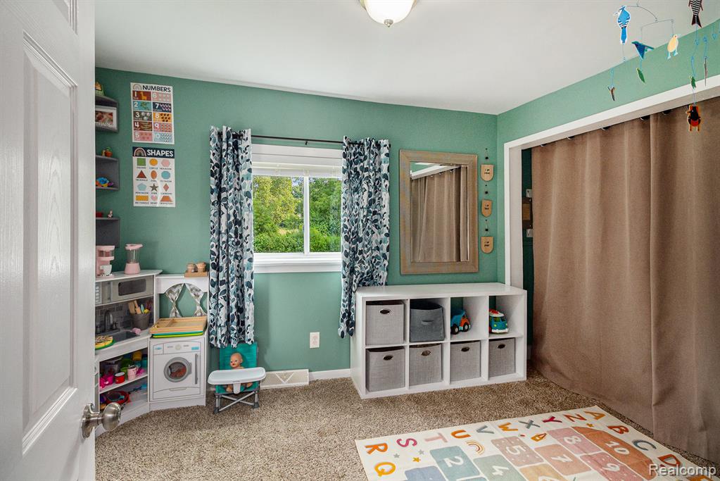 5429 Bangor Avenue, Flushing, MI 48433 — Photo 15