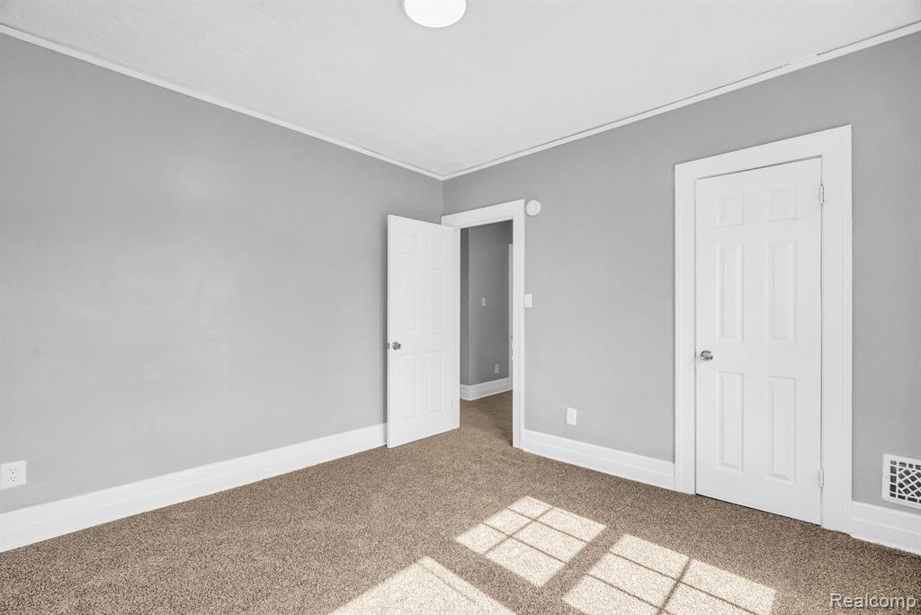 5137 Saint Clair Street, Detroit, MI 48213 — Photo 21