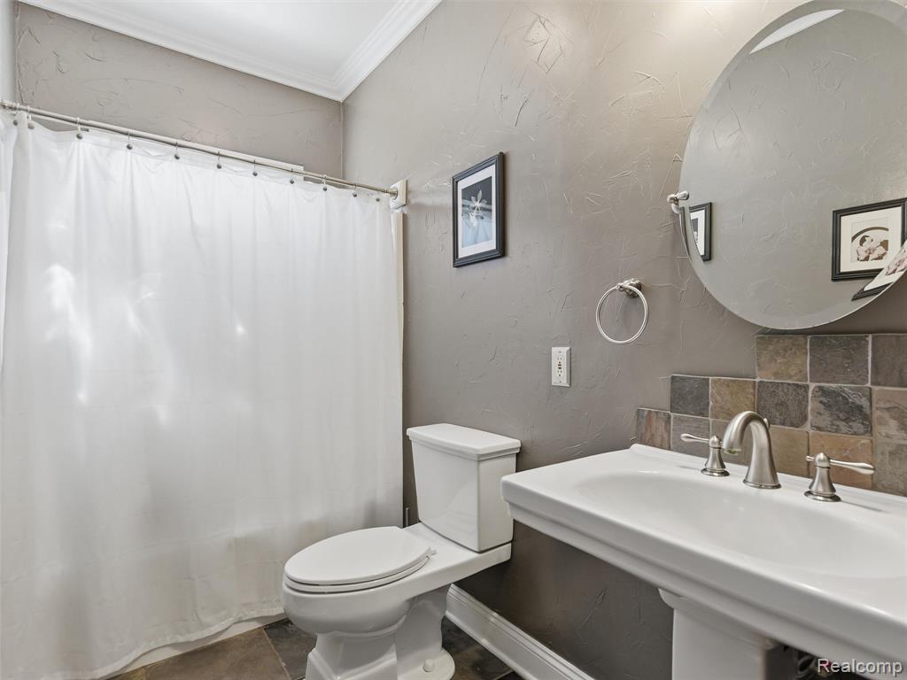 16475 Angle Drive, Linden, MI 48451 — Photo 13