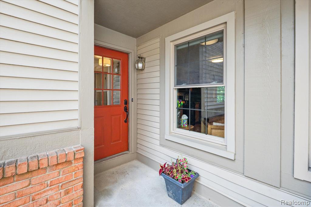 840 Woodridge Hills Drive, Brighton, MI 48116 — Photo 4