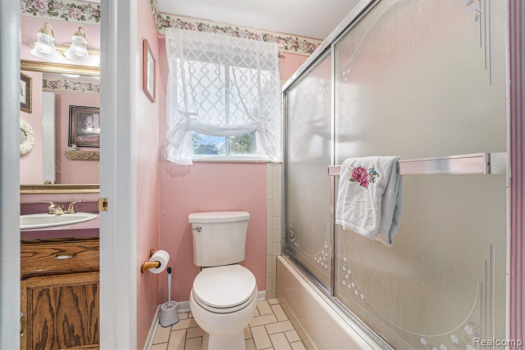 6465 CHICKADEE, Clarkston, MI — Photo 15