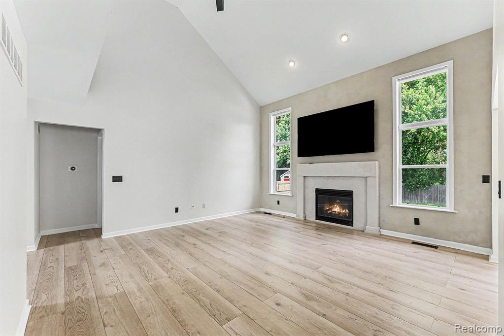 22273 Brywood Court, Clinton Twp, MI 48036 — Photo 12