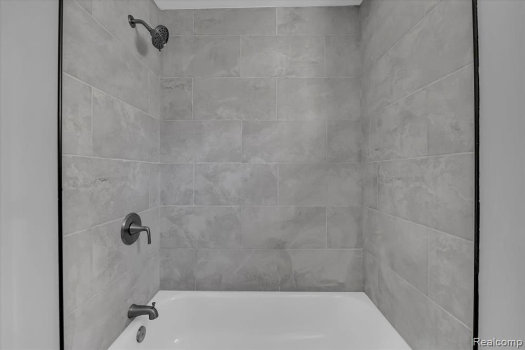 5524 Seebaldt Street, Detroit, MI 48204 — Photo 37