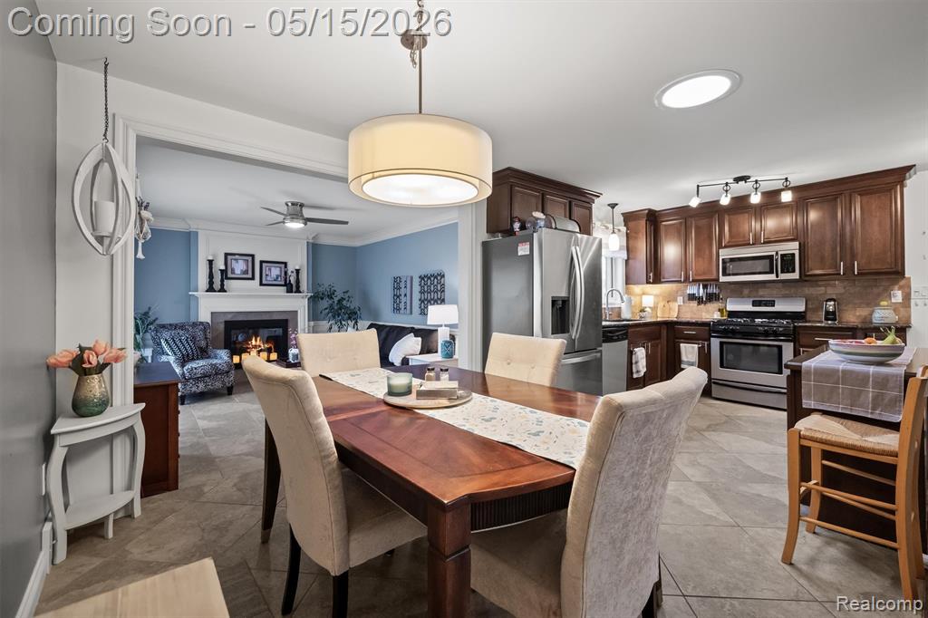 40769 Flagstaff Drive, Sterling Heights, MI 48313 — Photo 15