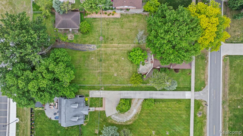 7993 CHURCH Road, Grosse Ile, MI 48138 — Photo 37