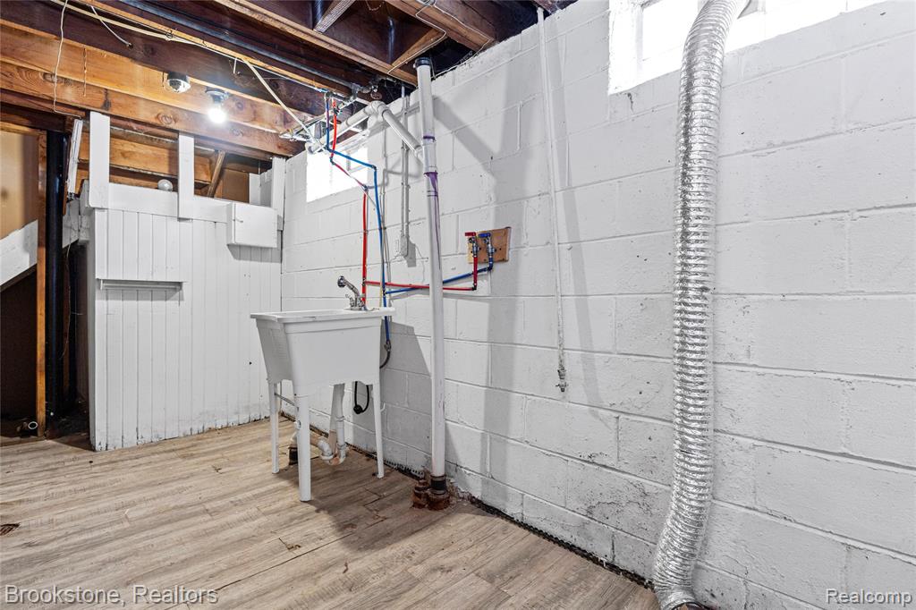 20214 Greeley Street, Highland Park, MI 48203 — Photo 28