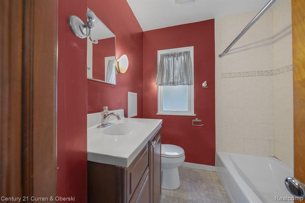 806 CAMBRIDGE Street, Ypsilanti, MI 48197 — Photo 11