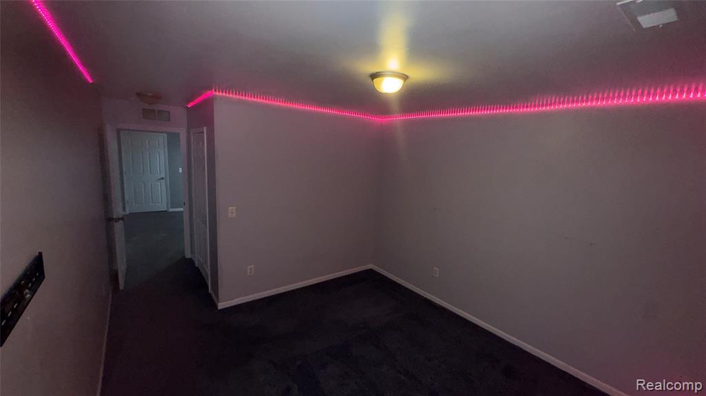 17177 Higdon Drive, Brownstown, MI 48193 — Photo 33