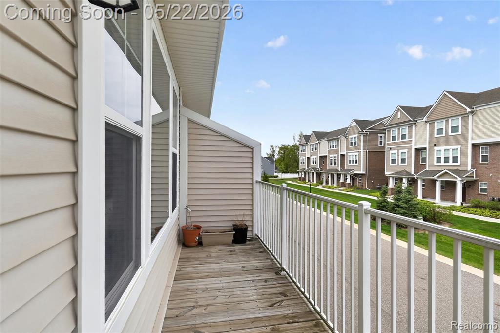 238 Center Boulevard, Wixom, MI 48393 — Photo 15