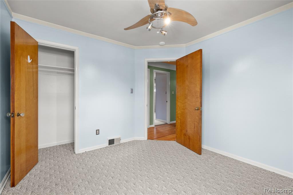 30801 Pardo Street, Garden City, MI — Photo 14