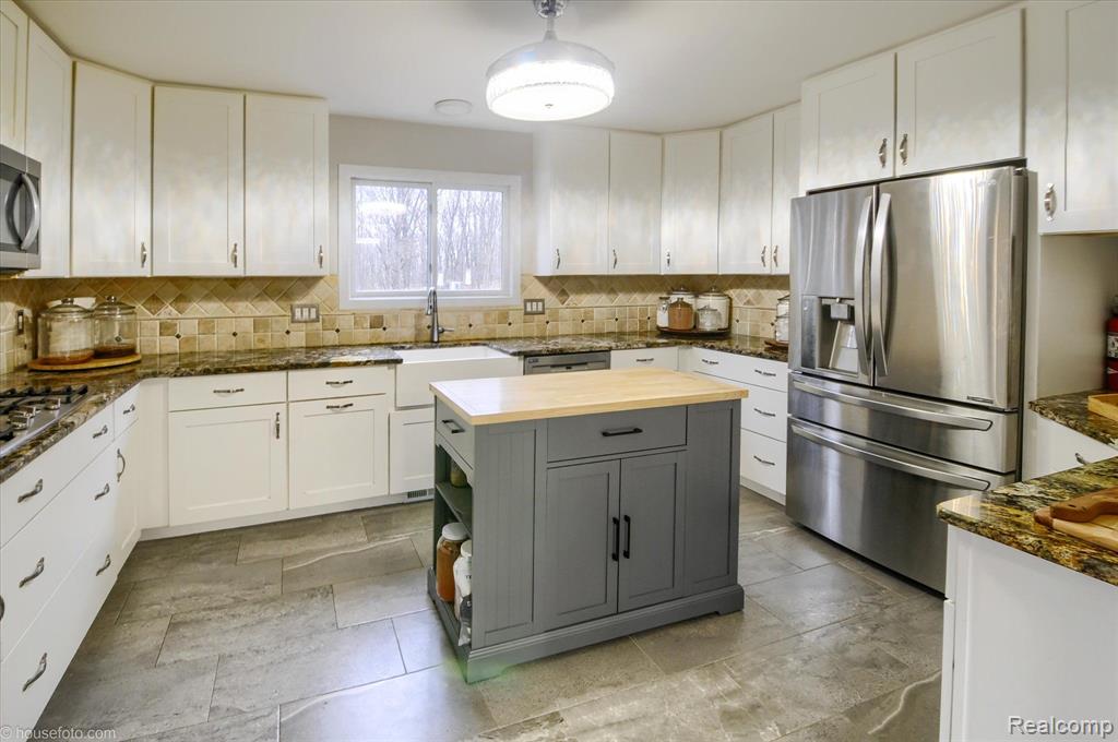 3600 CHILDERS Road, Ortonville, MI 48462 — Photo 15