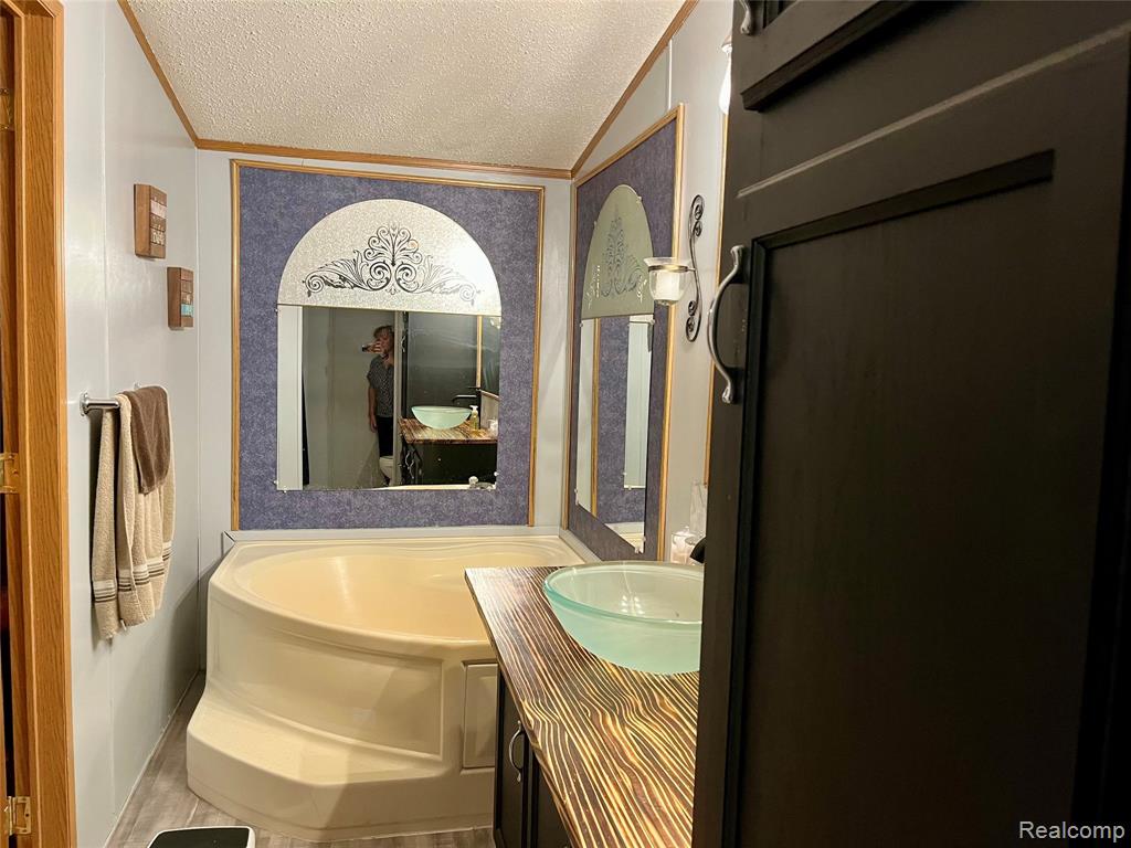 6010 Indian, Burtchville, MI 48059 — Photo 13