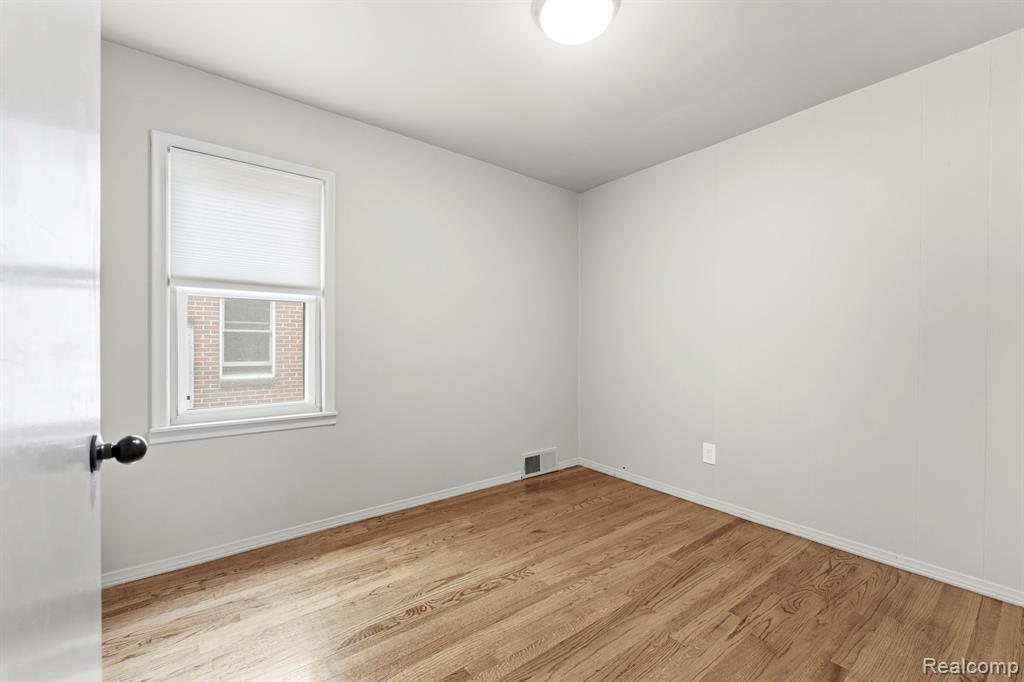 9636 Quandt Avenue, Allen Park, MI 48101 — Photo 16