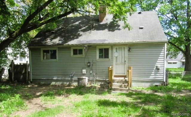 580 KANSAS Avenue, Ypsilanti, MI 48198 — Photo 15