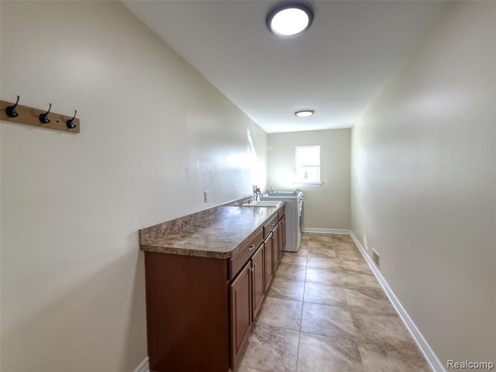 5850 Tyler Court, Dexter, MI 48130 — Photo 14