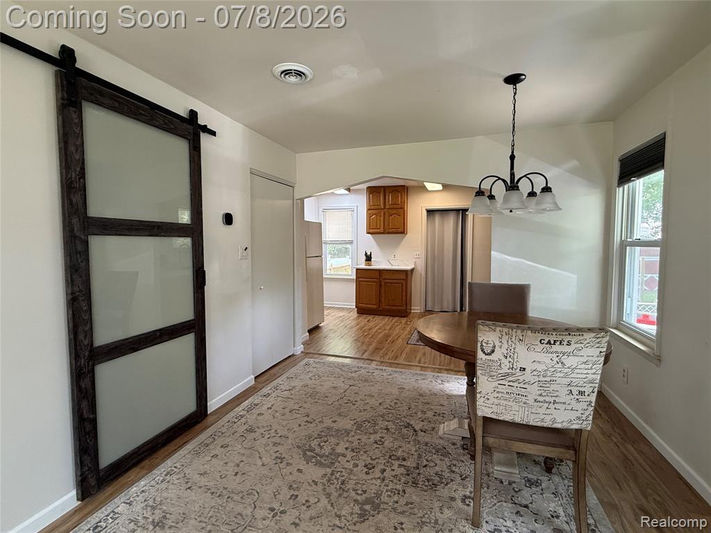 756 Cedarlawn Road, Waterford, MI 48328 — Photo 4