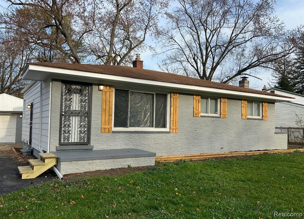6038 NATCHEZ Drive, Mount Morris, MI 48458 — Photo 2