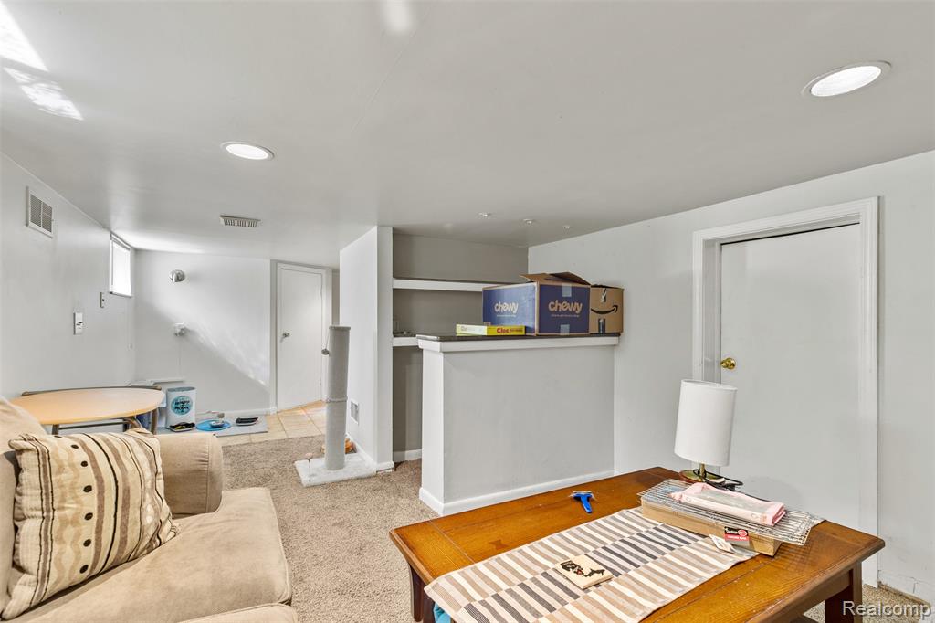 927 Goodale Avenue, Clawson, MI — Photo 18