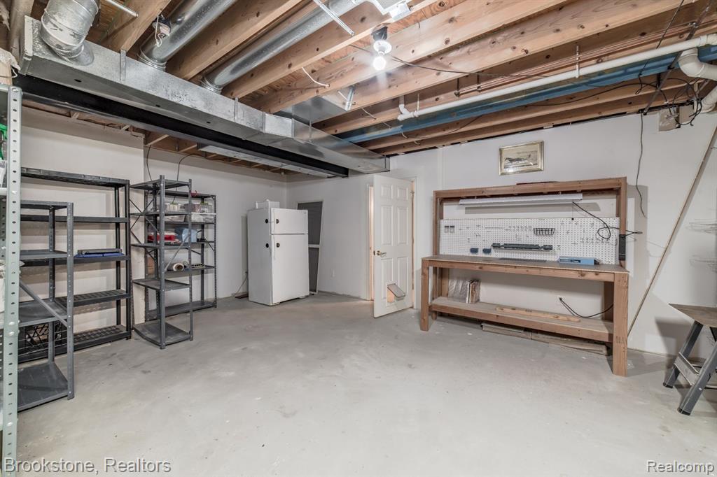 6462 Heron Park Way, Clarkston, MI — Photo 42