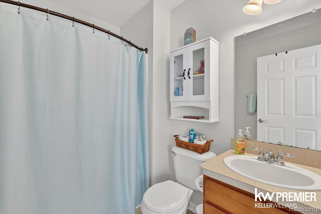 5962 Augusta Lane, Grand Blanc, MI 48439 — Photo 25
