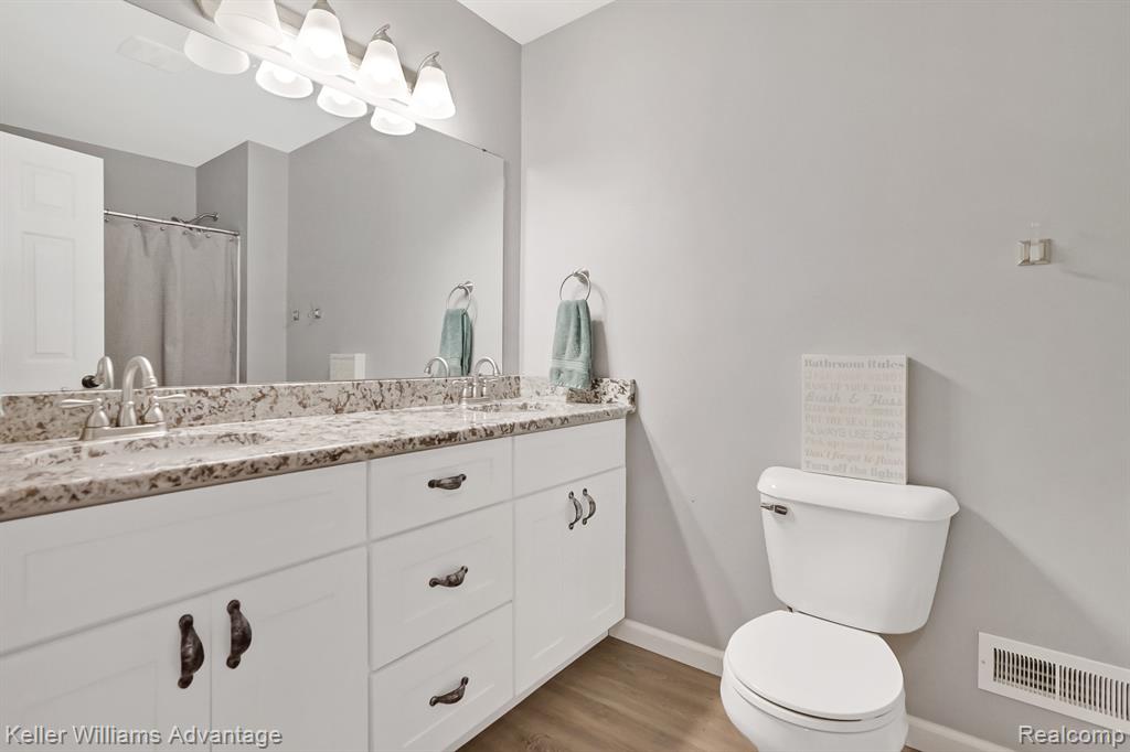 5580 Jeanne Marie Drive, White Lake, MI 48383 — Photo 18