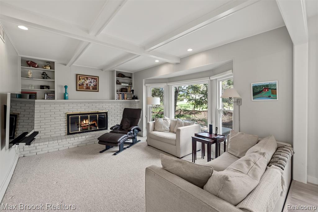 6540 Alderley Way, West Bloomfield, MI — Photo 23