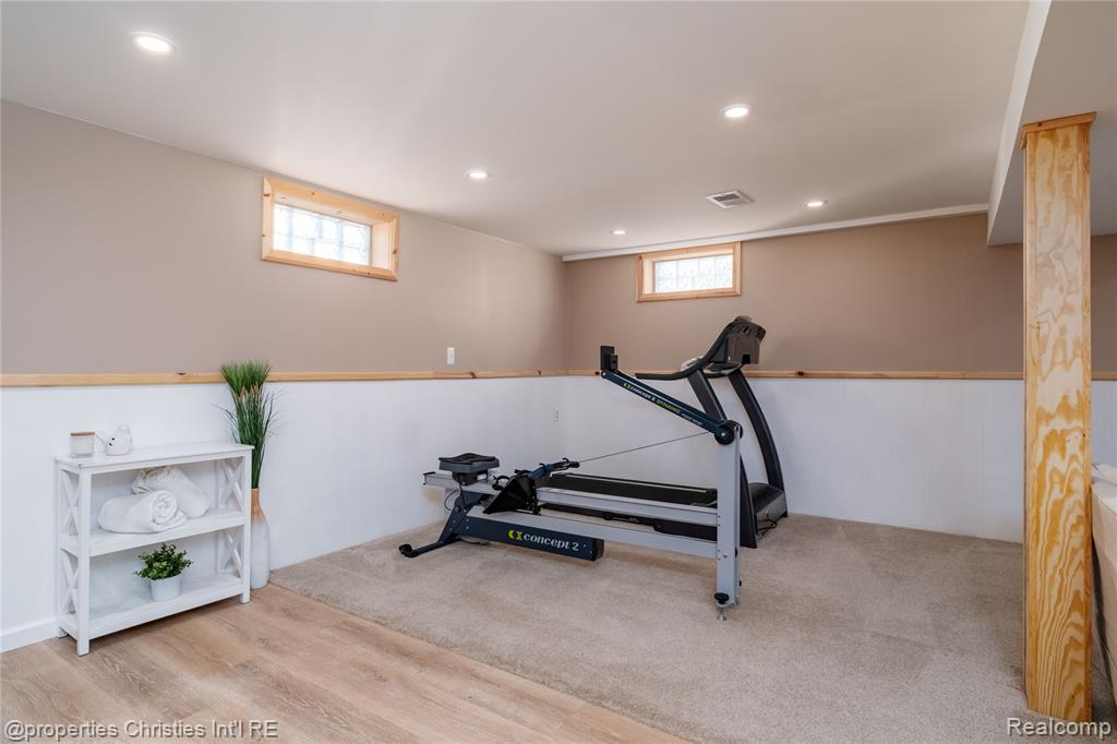 61403 Fairland Drive, South Lyon, MI 48178 — Photo 23