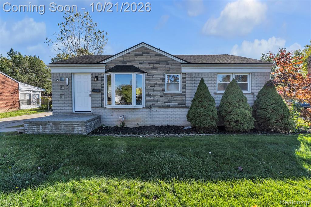 31243 Minton Street, Livonia, MI 48150