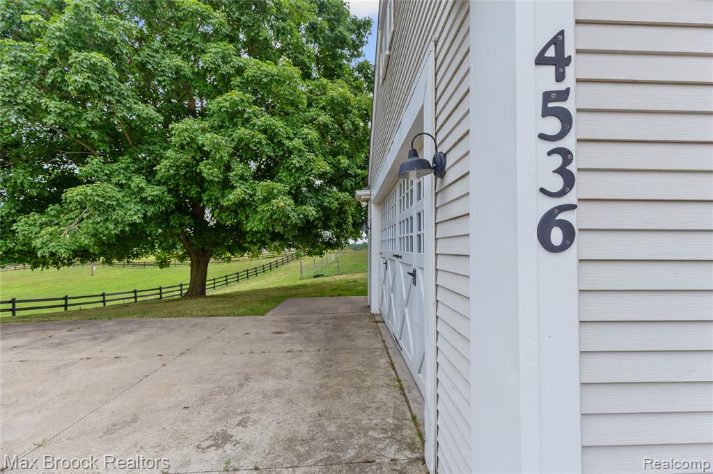 4536 Crandall Road, Howell, MI 48855 — Photo 35