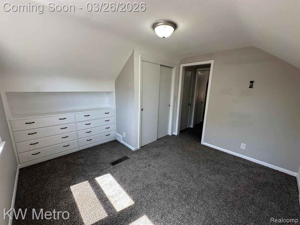 20498 Country Club Drive, Harper Woods, MI 48225 — Photo 17
