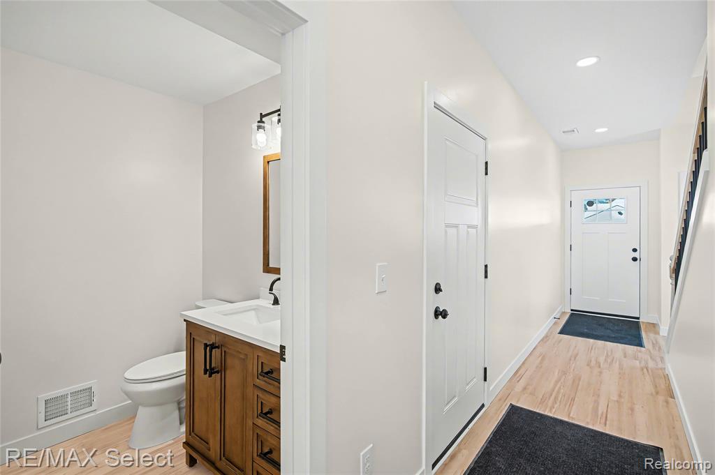 408 3rd Street, Fenton, MI 48430 — Photo 22