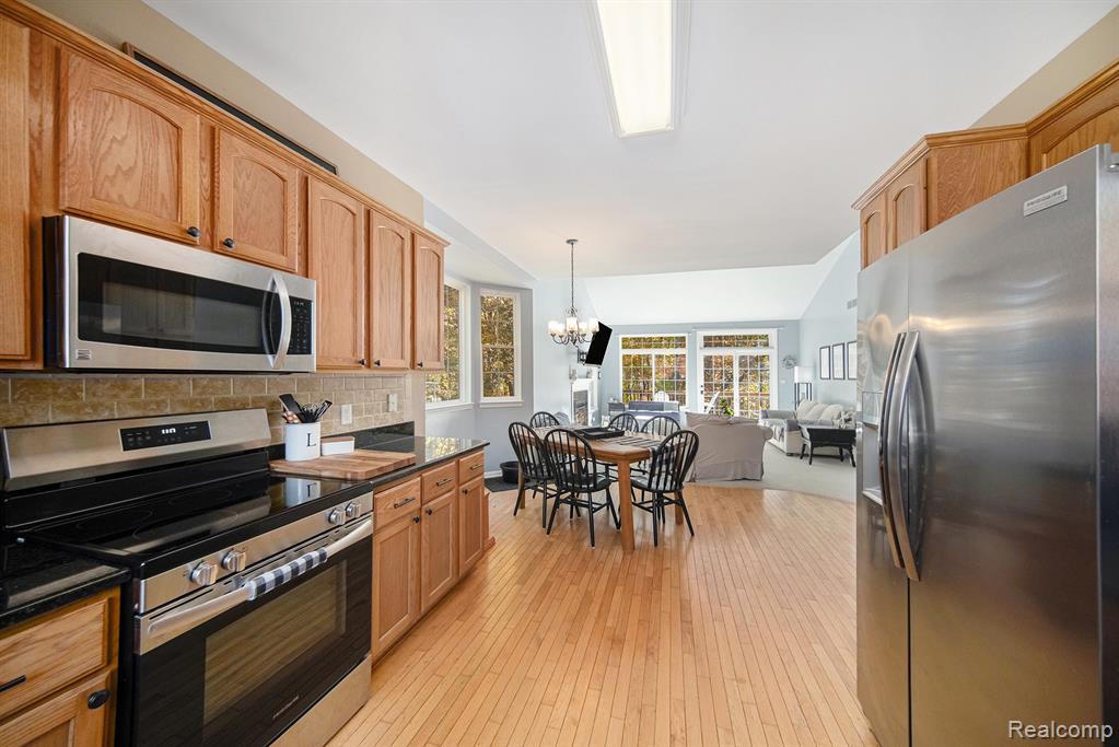 9993 Tioga Trail, Pinckney, MI 48169 — Photo 9