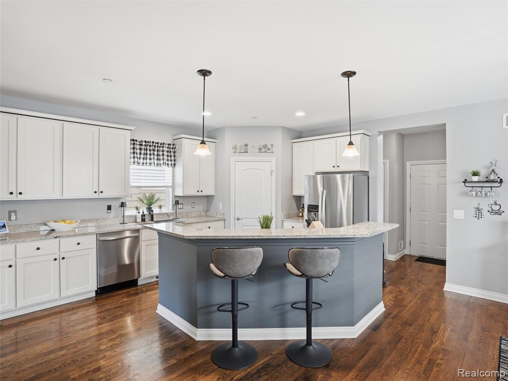 3905 Andover Avenue, Auburn Hills, MI 48326 — Photo 10